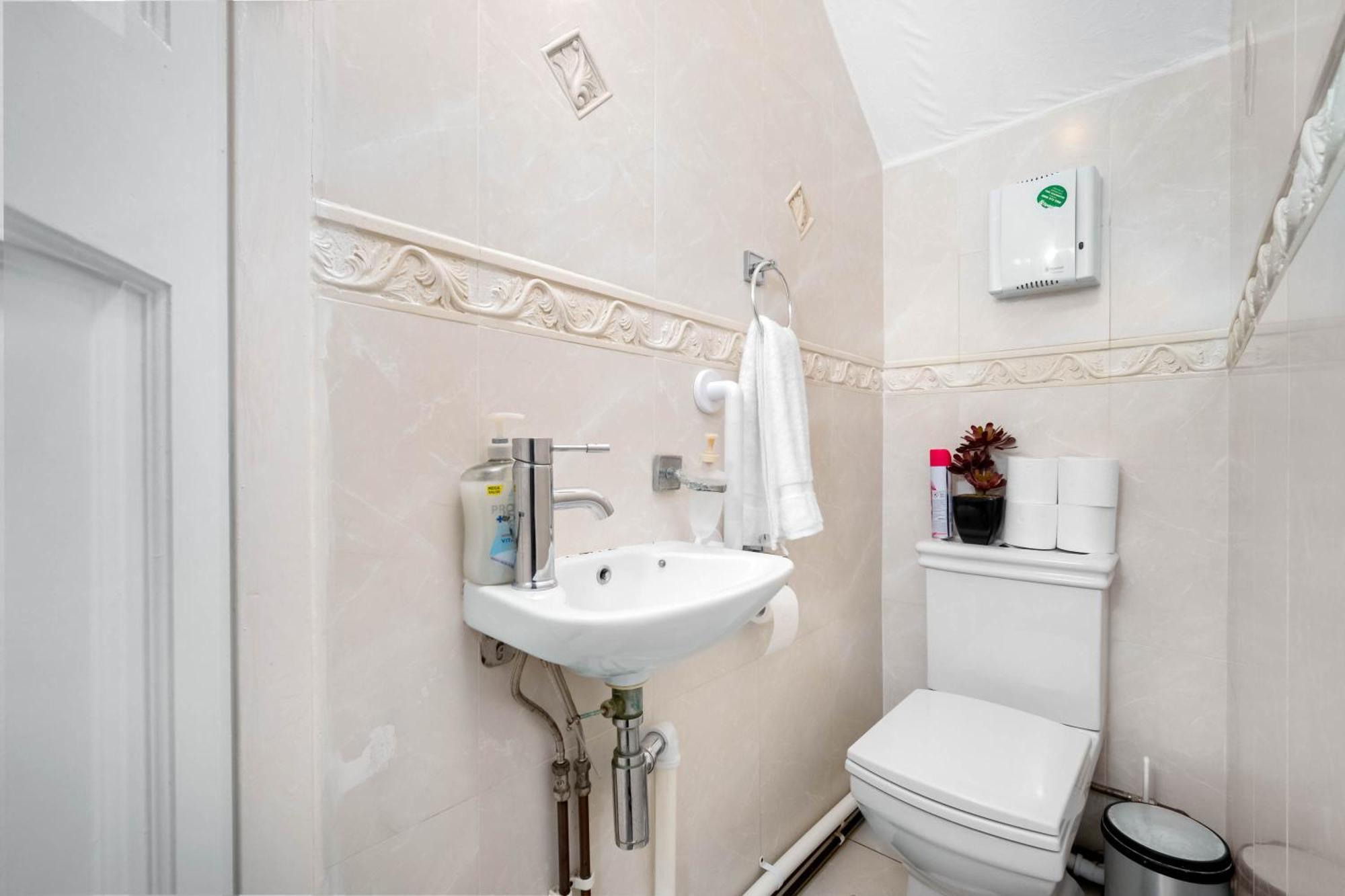 Modern 18 Guest Large Home In Solihull - Near Nec, Jlr, Hs2 And Bhx 伯明翰 外观 照片